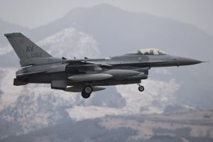 aviano february 04  2012 nickel14 f 16cm 89 2152 555thfs 31stfw aviano ab  italy rtb from zaragoza tdy