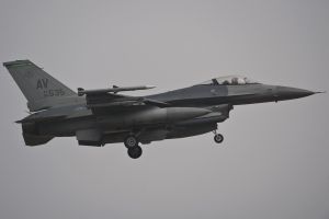 aviano march 27  2011 viper03 f 16cm 88 0535 555thfs 31stfw  aviano ab  italy